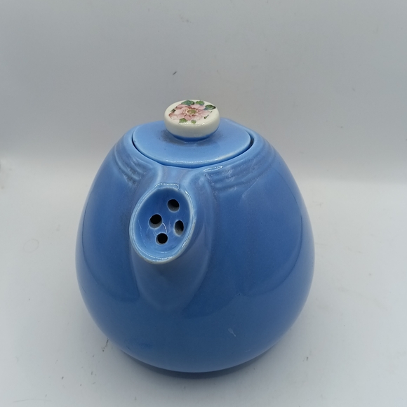 Hall Blue Ceramic Teapot with Floral Lid - Picture 4 of 7